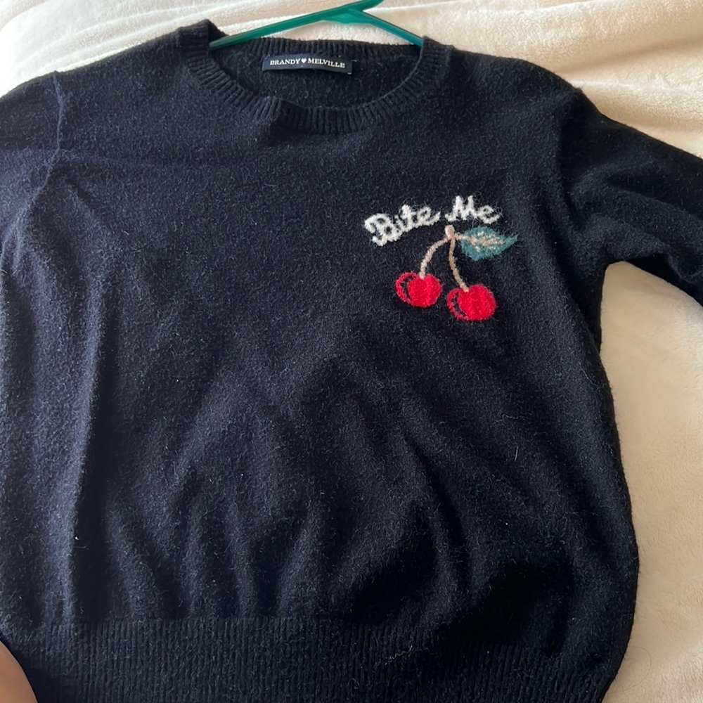 Brandy Melville Sweater